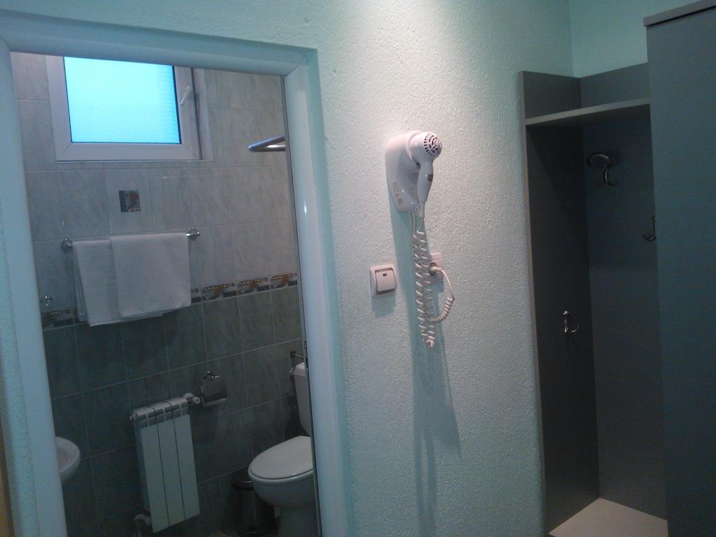 Hotel Tsarevets Asenovgrad Ruang foto